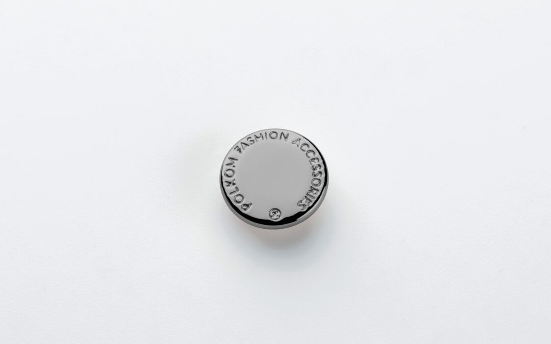 Snap Buttons with Custom Logo – 4-Part Fasteners, 15–20 mm