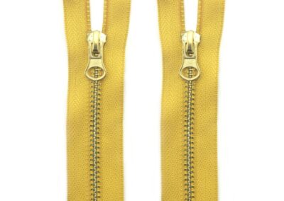 Metal Zippers – Premium Quality Zippers for Garments, Bags & Accessories