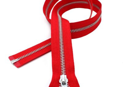 Metal Zippers – Premium Quality Zippers for Garments, Bags & Accessories