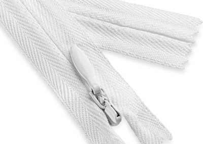 Invisible zippers white