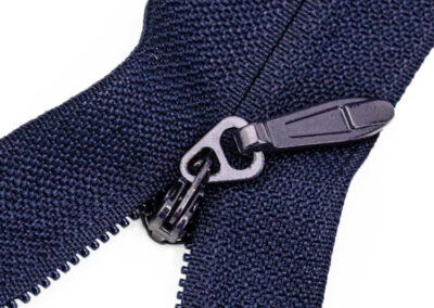 Invisible zippers navy