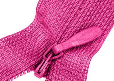 Invisible zippers pink