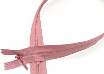 Invisible zippers pink