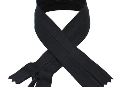 Invisible zippers black