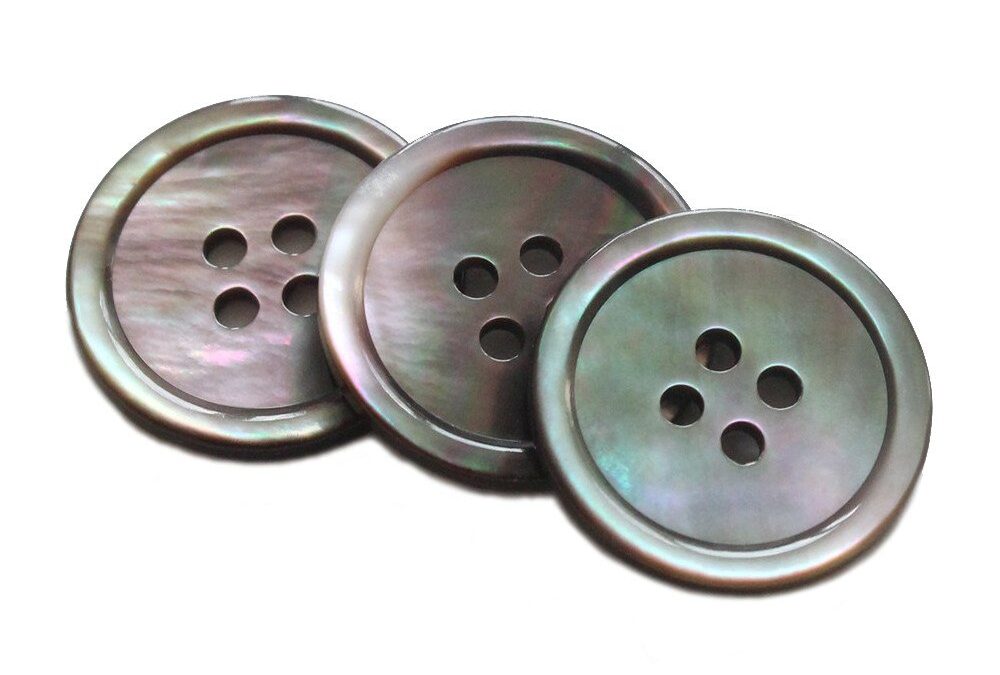 What Is a Mother of Pearl Button? – The Ultimate Guide to the Most Luxurious Natural Button